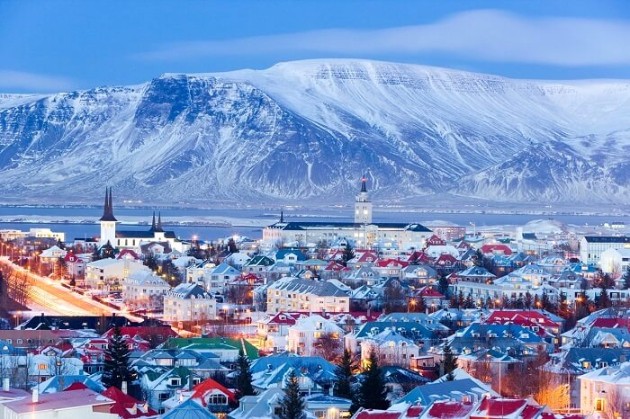7-pricini-zosto-treba-da-se-poseti-Island-vo-zima (13).jpg