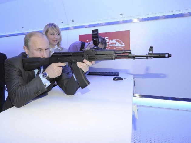 Foto-dokazi-deka-Putin-e-maziste-i-pol (19).jpg