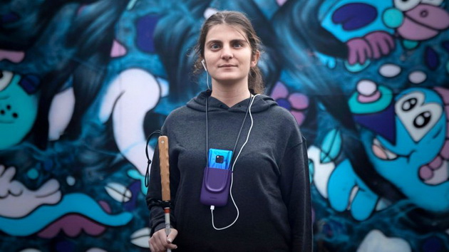 zapoznajte-ja-aplikacijata-huawei-facing-emotions-koja-im-pomaga-na-licata-so-osteten-vid-01.jpg