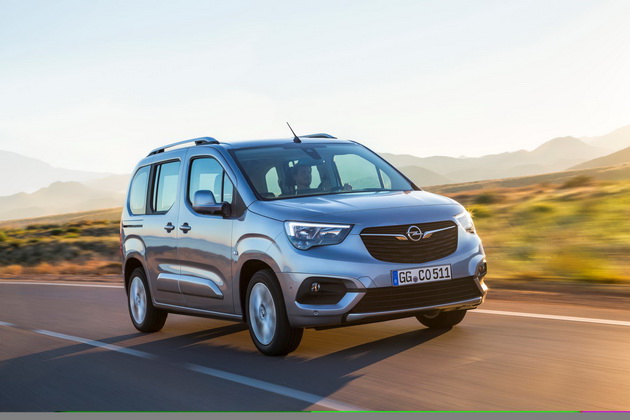autobest-gala-opel-combo-life-e-best-buy-vozilo-vo-evropa-za-2019-godina-03.jpg