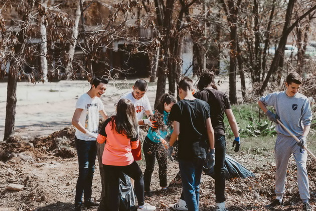 ucenici-od-bitola-zaedno-so-klasnata-go-prifatija-predizvikot-trash-challenge-01.jpg