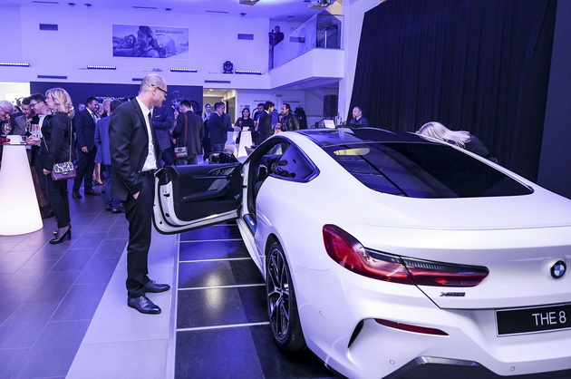 premiera-na-noviot-bmw-x7-noviot-bmw-7-i-sosema-noviot-bmw-8-coupe-12.jpg