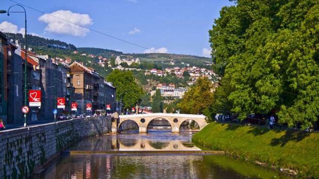 20-prekrasni-evropski-gradovi-so-malku-turisti-06.jpg