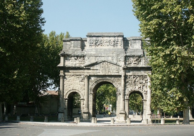 20-prekrasni-evropski-gradovi-so-malku-turisti-21.jpg
