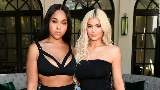 baknezot-so-tristan-vredese-5-milioni-kako-zivee-bivsata-prijatelka-na-kajli-koja-kardashians-ja-mrazat-02.jpg