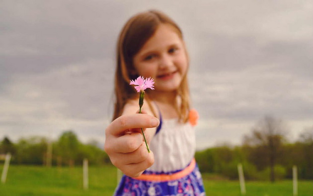 blur-child-close-up-1027487.jpg