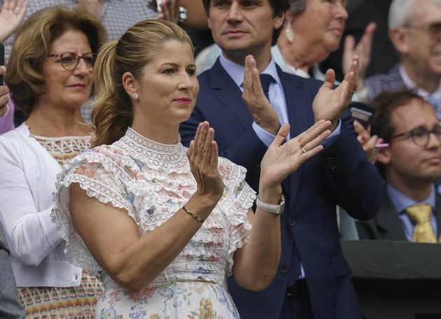 federer-i-mirka-se-zaedno-19-godini-no-ima-tajna-koja-vesto-ja-kriela-i-od-nego-i-od-javnosta-03.jpg