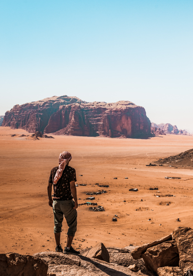 Spienje so beduini safari tura pesocni dini i kamili vo misticnata pustina wadi rum 4