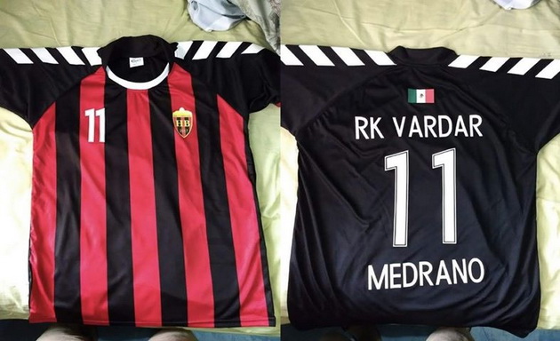 meksikanski-fanovi-na-rk-vardar-od-ljubov-kon-timot-kreiravme-tim-vardar-meksiko-04.jpg