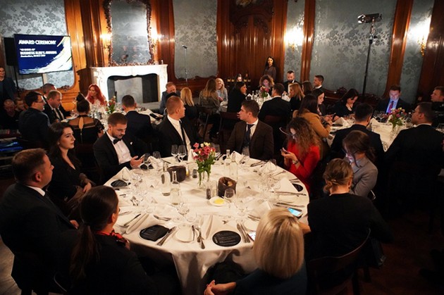 vo-amsterdam-dodeleni-40-pod-40-za-najuspeshnite-lideri-od-jie-01.jpg