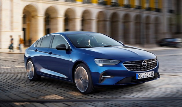 novata-opel-insignia-sjae-so-novata-generacija-na-intelliluxled-piksel-svetlo-02.jpg