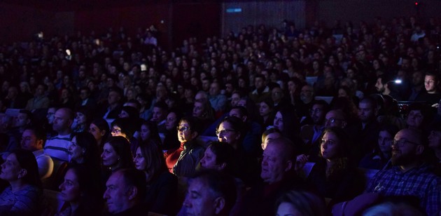 se-odrzha-dolgoochekuvaniot-novogodishen-koncert-prikazna-za-eden-grad-vo-bitola-05.jpg
