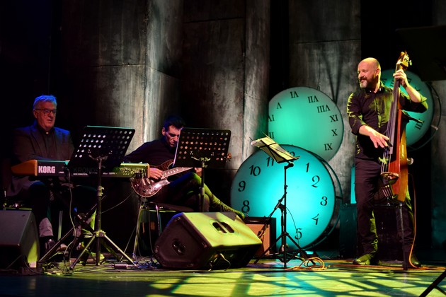 se-odrzha-dolgoochekuvaniot-novogodishen-koncert-prikazna-za-eden-grad-vo-bitola-07.jpg