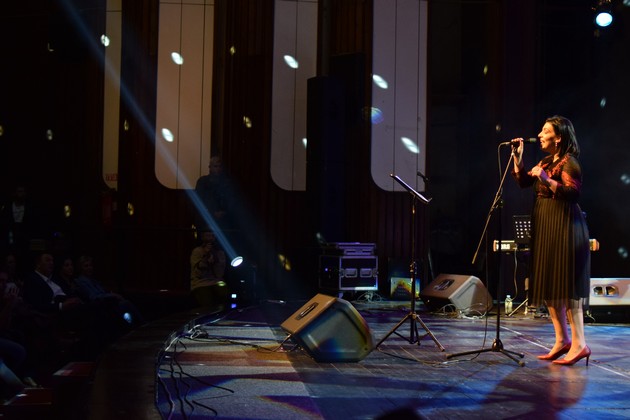 se-odrzha-dolgoochekuvaniot-novogodishen-koncert-prikazna-za-eden-grad-vo-bitola-11.jpg