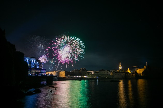 budva-ushte-ednash-se-pokazha-kako-najdobra-novogodishna-detinacija-foto-06.jpg