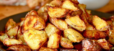 3-super-soveti-za-krckavi-peceni-kompircinja-vo-restoran-povekje.jpg