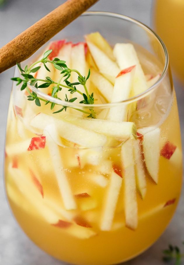 Koktel-so-dzin-i-jabolka (2).jpg