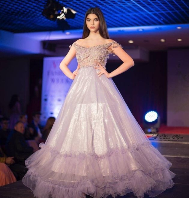 koja-e-makedonskata-ubavica-koja-kje-n-pretstavuva-na-miss-globe-2020-vo-tirana13.jpg