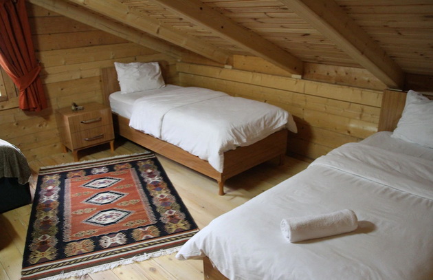 kako-izgledaat-i-kolku-cinat-najpopularnite-sobi-za-insta-fotki-so-zimski-pogled-2-4.jpg