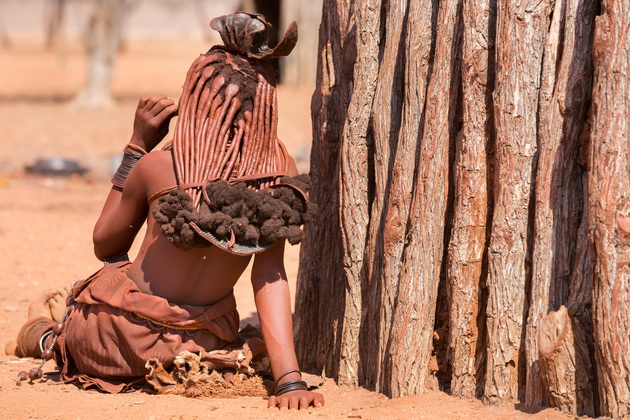 site-se-toples-zenite-imaat-seks-so-gostinot-interesni-fakti-za-najubavoto-afrikansko-pleme-himba-15.jpg