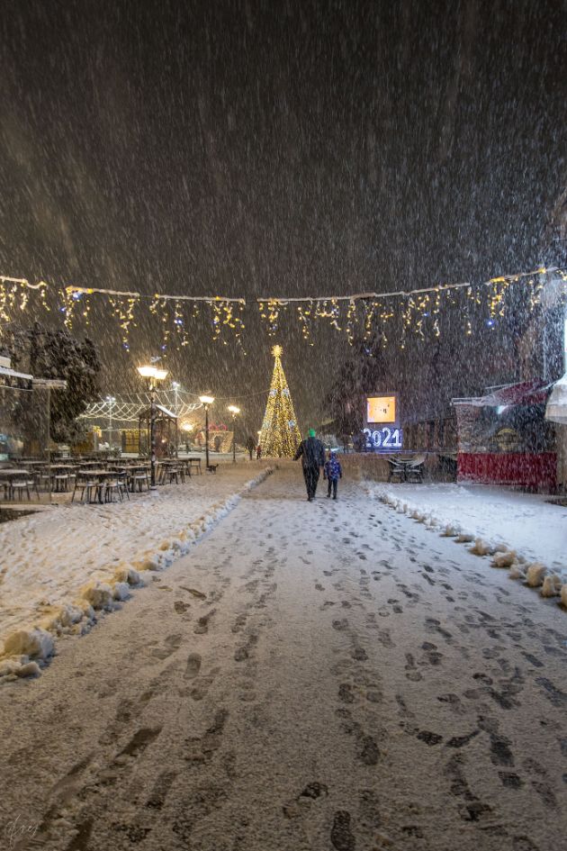 foto-proshetka-niz-ohrid-bajkovita-atmosfera-so-snezhna-pokrivka-08.jpg