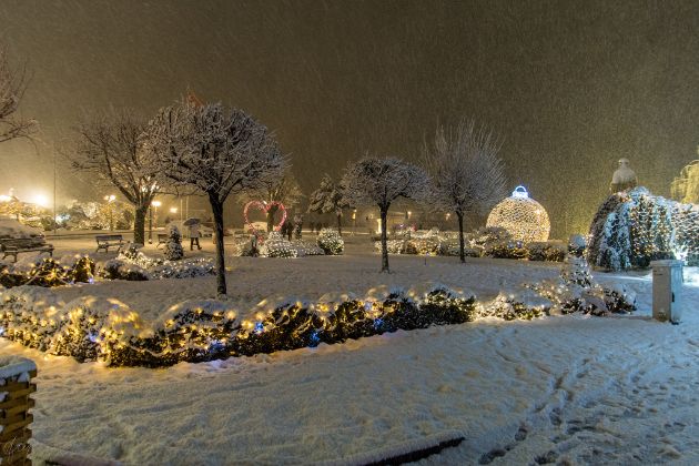 foto-proshetka-niz-ohrid-bajkovita-atmosfera-so-snezhna-pokrivka10.jpg