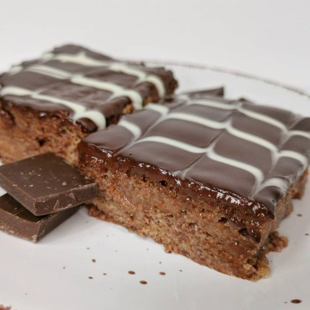 Proteinsko-chokoladno-trileche (1).jpg