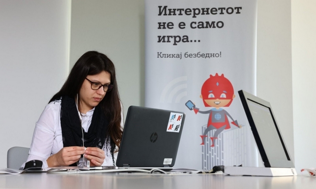 a1-makedonija-prodolzhuva-so-edukativnata-programa-za-deca-internetot-ne-e-samo-igra-klikaj-bezbedno-03.jpg