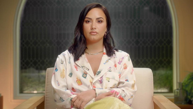 demi-lovato-imav-3-mozochni-udari-infarkt-i-imam-oshtetuvanje-na-mozokot-poradi-predoziranjeto-so-droga-vo-2018-10.jpg