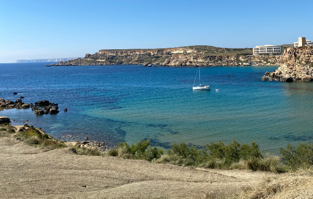 ivana mladenovska sakav da ziveam vo drzava kade mozev da napreduvam vo karierata no i da ima mediteranska klima i taka zavrsiv na malta 13