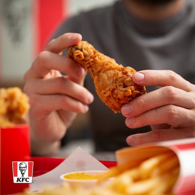 novo-kfc-delivery-otsega-besplatna-dostava-na-najvkusnoto-pileshko-do-tvojot-dom-04.jpg
