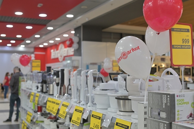tehnomarket-denes-so-golemi-popusti-go-otvori-svojot-nov-prodazhen-salon-vo-skopje-kapitol-mol-02.jpg
