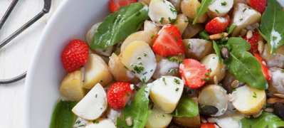 leten prilog na sekoe jadenje kompir salata so dodatok jagodi 001 povekje