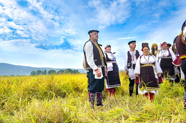 stari-makedonski-legendi-za-iminjata-na-gradovite-prikaznite-za-dojrana-kocho-i-orizot-i-kukjite-gradeni-so-vino-namesto-so-voda-06.jpg