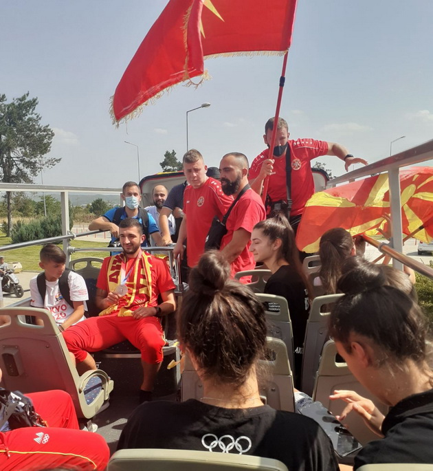 Grad-Skopje-kje-go-nagradi-so-300000-denari-olimpiskiot-viceprvak-vo-tekvondo-Dejan-Gorgievski_3.jpg