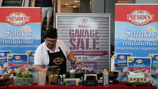 golem-broj-na-posetiteli-na-prviot-den-od-garage-sale-vo-ramstore-mall-03.JPG
