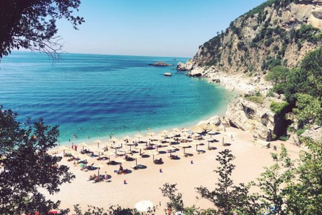 najubavite-plazhi-vo-budva-foto-03.jpg