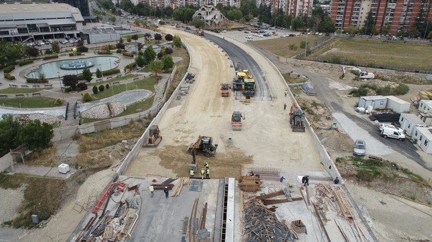 noviot-most-na-bulervar-asnom-se-otvora-za-eden-mesec-04.JPG