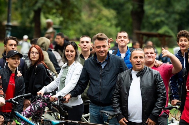 velosipedsko-defile-niz-skopje-po-povod-denot-bez-avtomobili-08.JPG