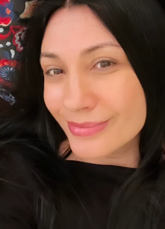 kaliopi-go-slavi-55-iot-rodenden-sebesi-se-gledam-kako-vremeto-da-ne-postoi-06.jpg