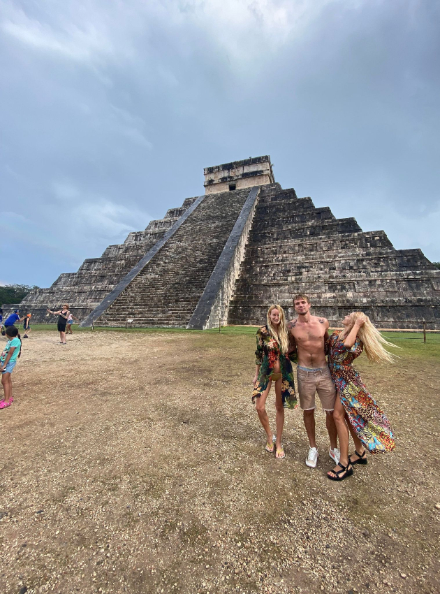 dimitar amski vo meksiko site se usporeni bez strest i ziveat vo momentot a tulum e mesto so najdobrite zabavi i festivali 4