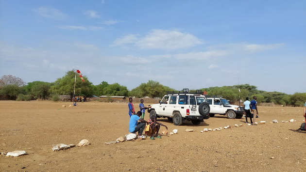 makedonka-zhiveeshe-2-sedmici-so-najizoliranite-afrikanski-pleminja-vo-juzhen-sudan-foto-video-11.jpg