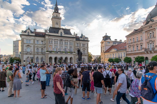 skrieni-bogatstva-sokachinja-i-spoj-na-kultura-i-umetnost-edinstvenata-ubavina-na-centarot-na-novi-sad-i-petrovaradinskata-tvrdina-01.jpg