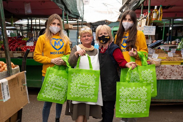 za-zhivot-bez-plastichni-kesi-prodolzhuva-akcijata-za-podelba-na-biorazgradlivi-torbi-01.jpg