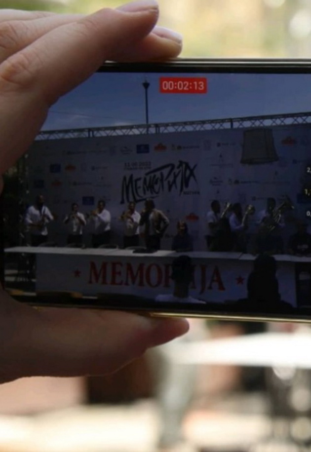 vtora-press-konferencija-pred-golemiot-koncerten-spektakl-na-otvoreno-memorija-so-dirlada-najavija-dobro-druzhenje-pesna-muzika-i-zabava-04.jpg