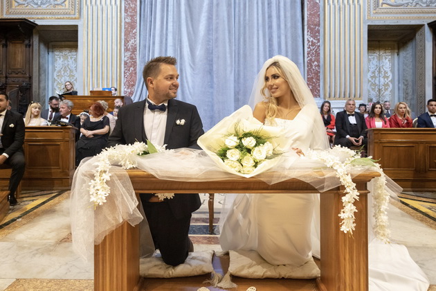 bajkovita-svadba-na-par-od-makedonija-vo-vatikan-so-blagoslov-od-papata-francis-prvi-na-balkanot-foto-13.jpg