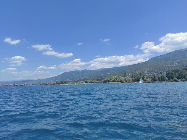 bev-so-ohrid-so-gliser-krstarev-po-krajbrezhjeto-javav-konji-go-posetiv-magichniot-manastir-zaum-besceneto-iskustvo-17.jpg