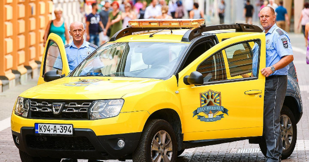 bravo-vo-banja-luka-e-osnovana-policija-za-kuchinja-prva-vo-regionot-01.jpg