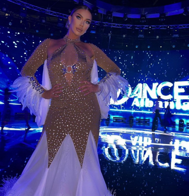 adelina-tahiri-dominira-na-scenata-na-shouto-tanc-so-dzvezdite-foto-05.jpg