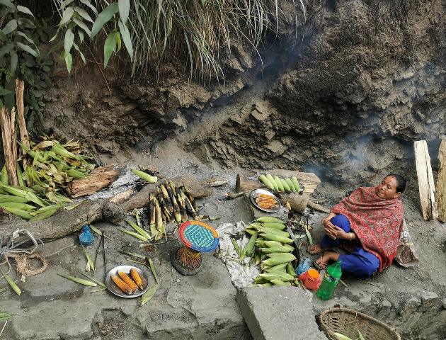 aleksandra lucanok nepal e zemja kade lugjeto odat i si gi posetuvaat rordninite od prethodnite zivoti a nepalcite se narod so visoka svesnost i skromnost 15